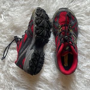 New Balance boys sneakers